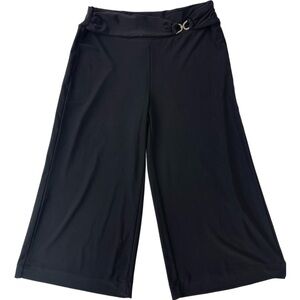 WHBM Black Wide Leg Cropped Liquid Jersey Belted with silver buckle pants sz XS